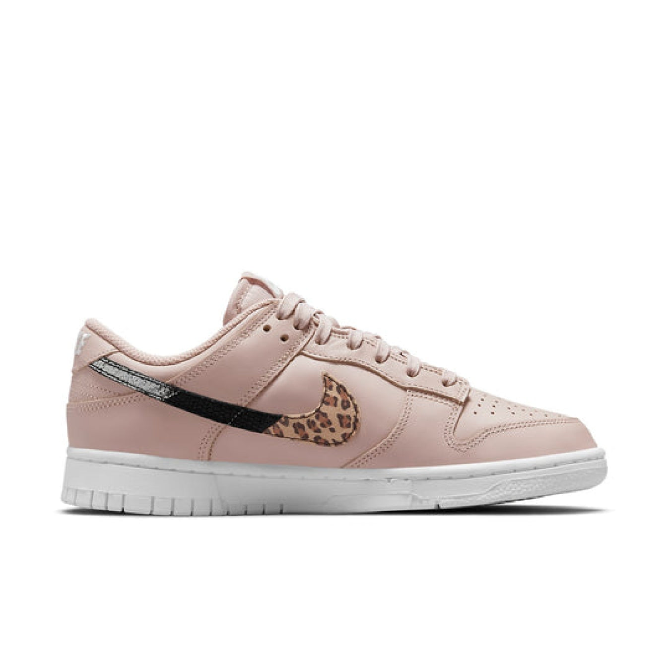 Nike Dunk Low SE 'Primal Pink'