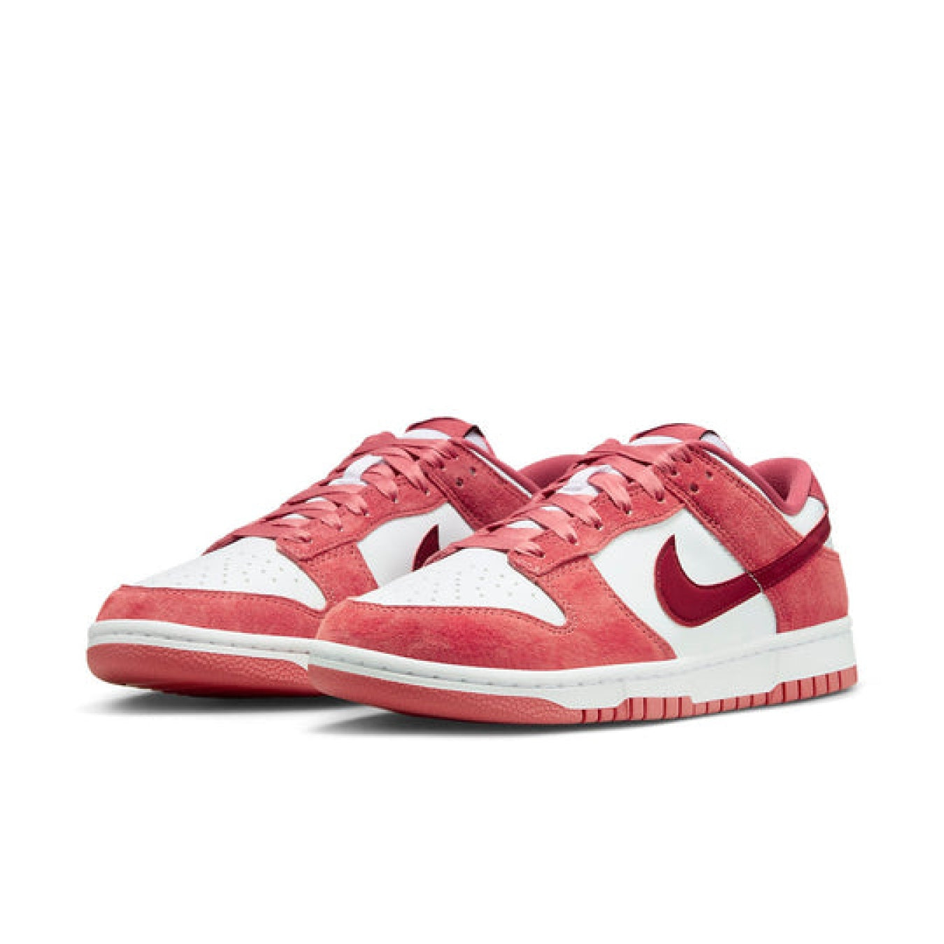 Nike Wmns Dunk Low 'Valentine's Day'