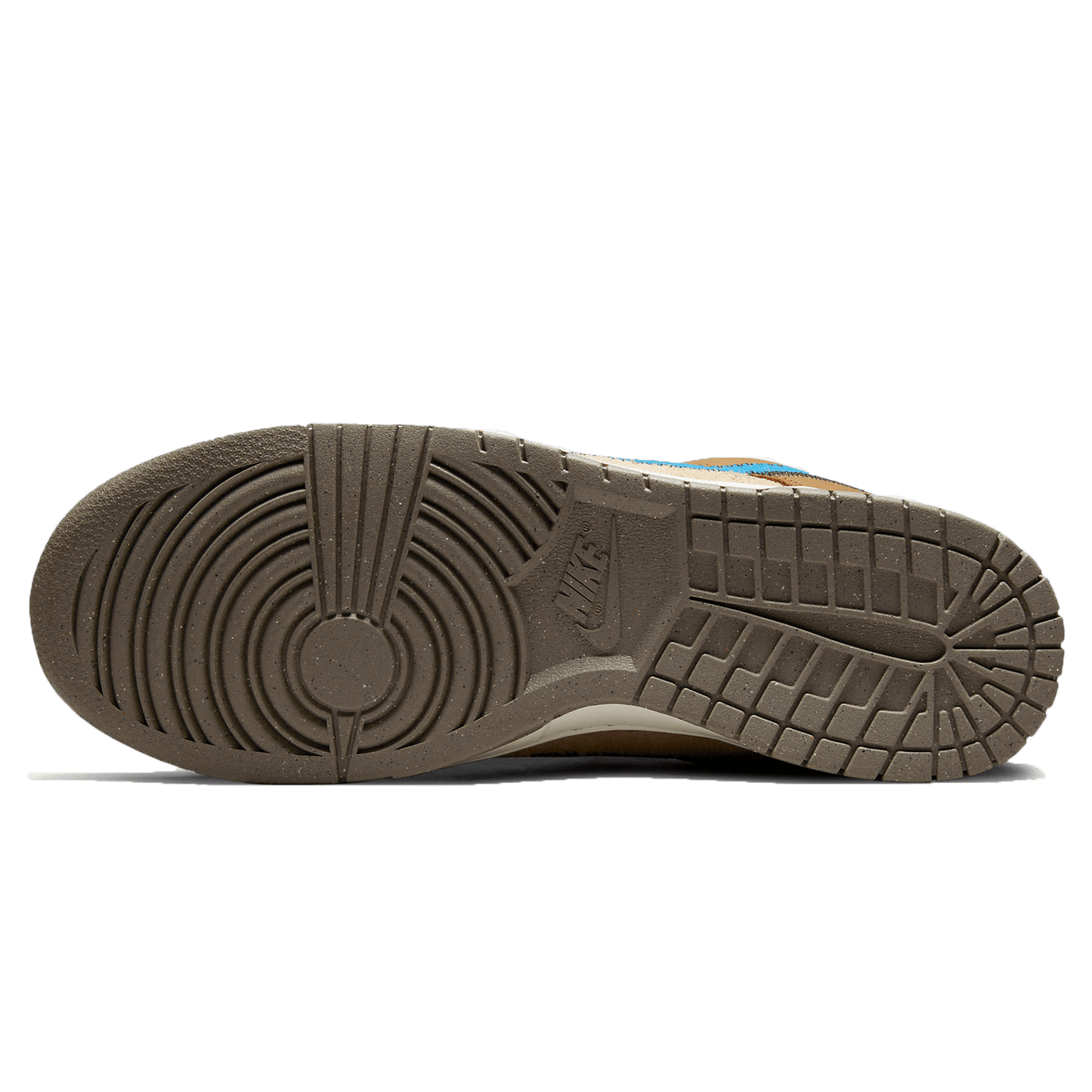 size? x Nike Dunk Low