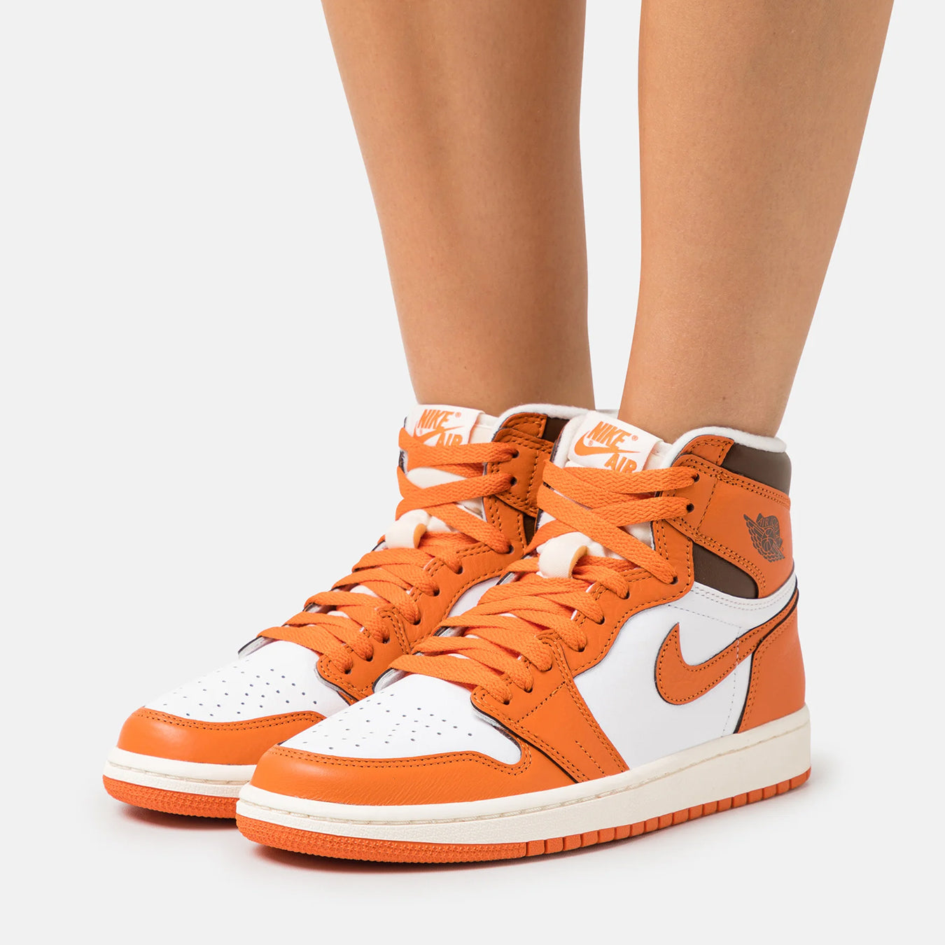 Air Jordan 1 High Wmns OG 'Starfish'
