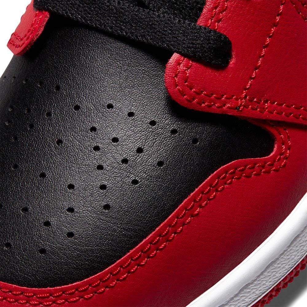 Air Jordan 1 Low Reverse Bred