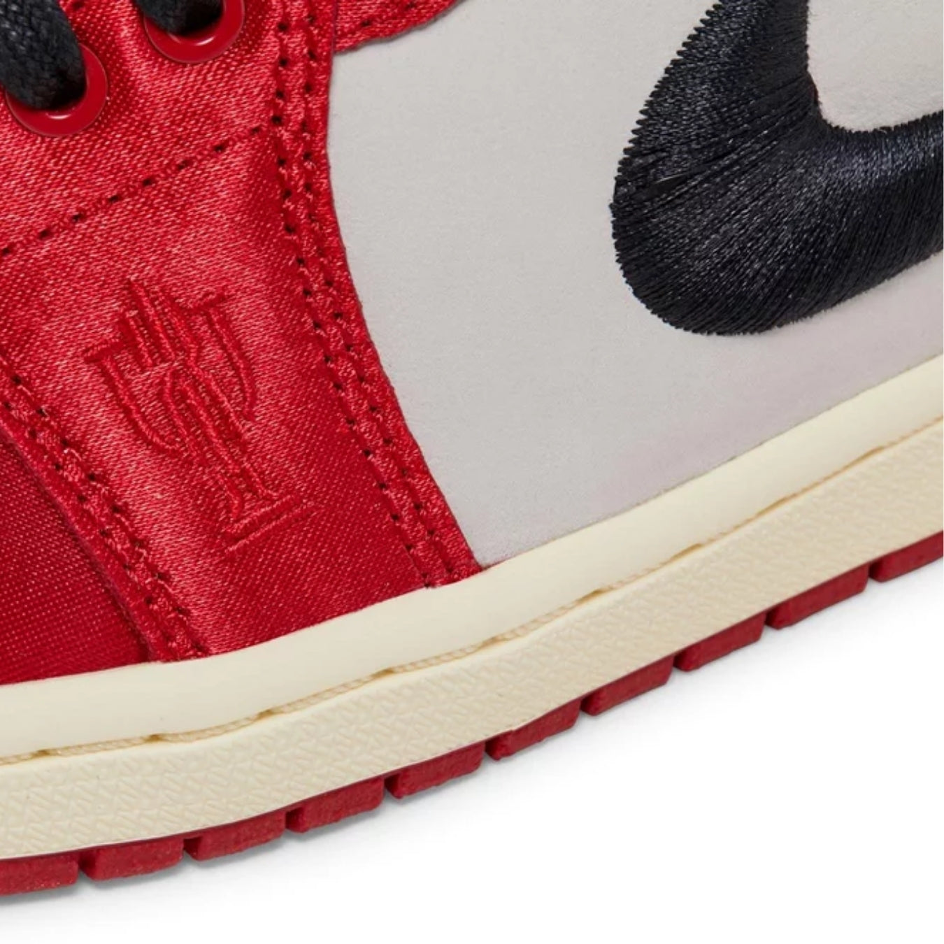 Air Jordan 1 Retro Low OG Trophy Room Away