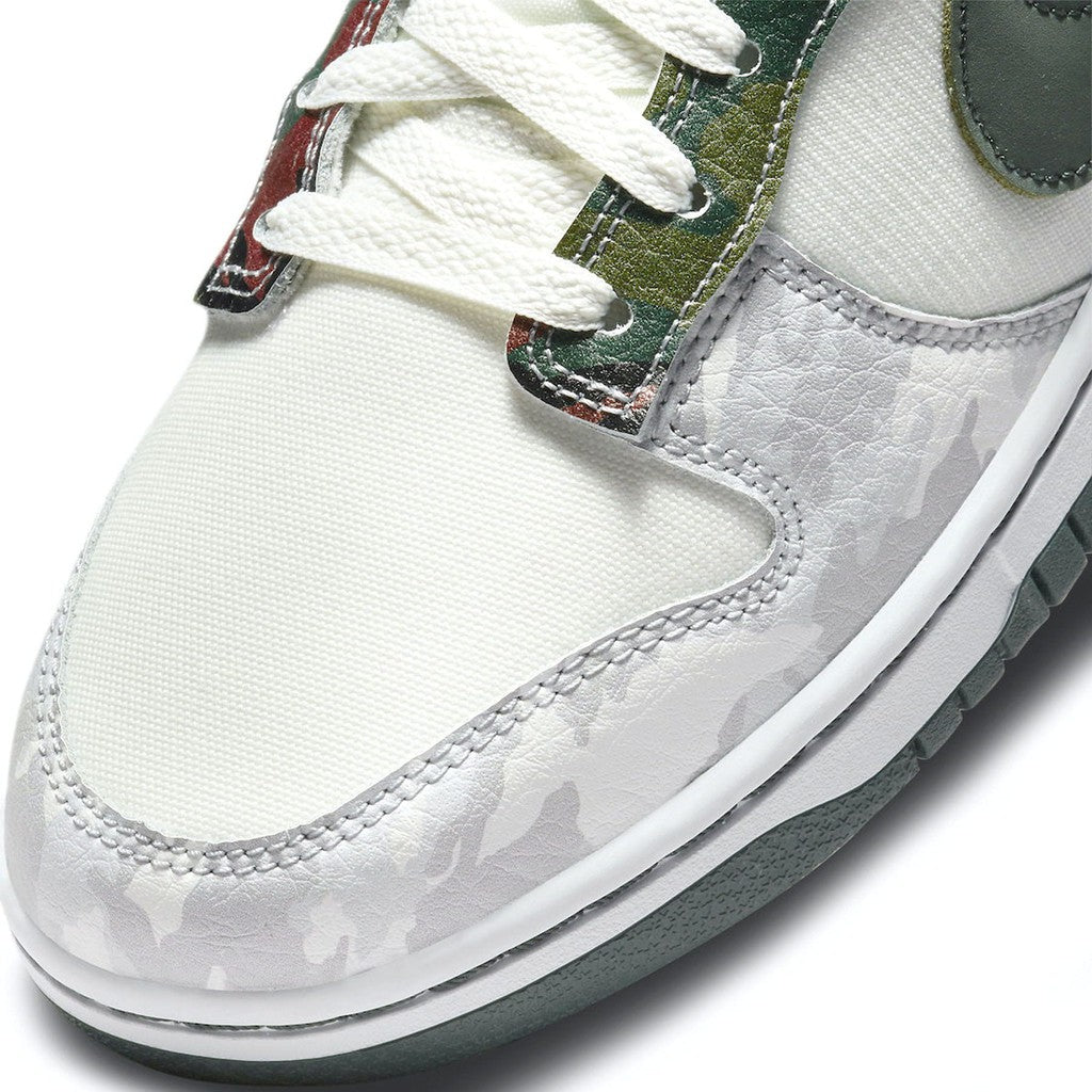 Nike Dunk Low SE 'Sail Multi-Camo'