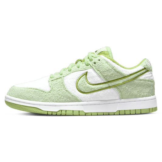 Nike Dunk Low SE Wmns 'Fleece - Honeydew'