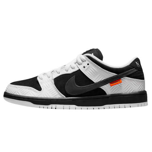 Nike Dunk SB Low Tightbooth