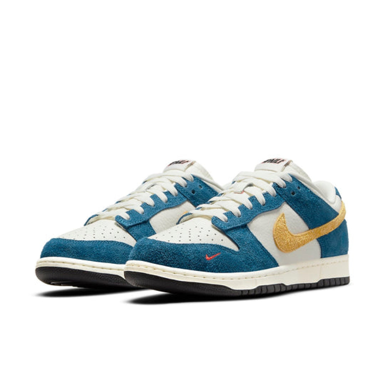 Nike Kasina x Dunk Low '80s Bus'