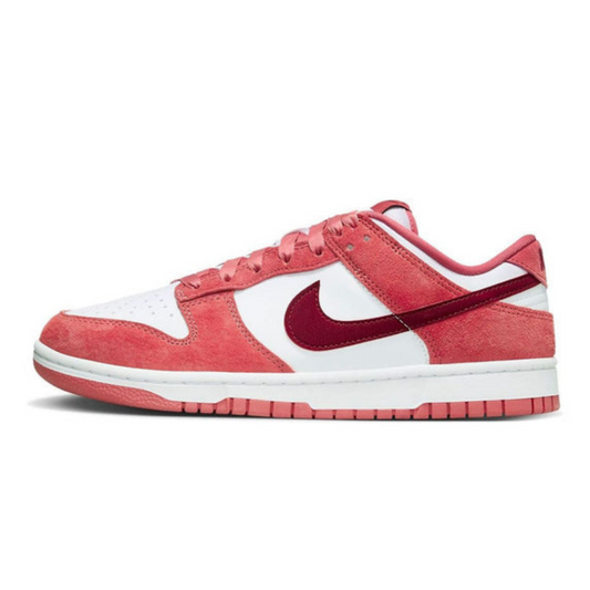 Nike Wmns Dunk Low 'Valentine's Day'