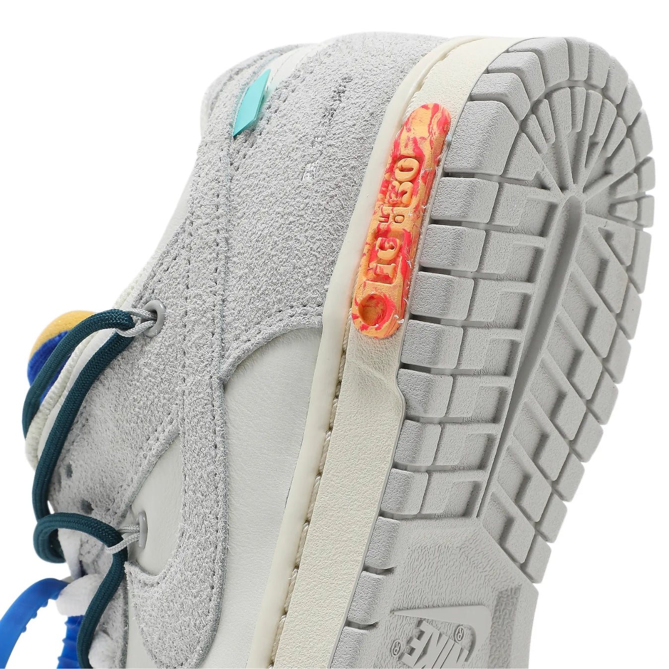 Off-White x Nike Dunk Low 'Lot 16 of 50'
